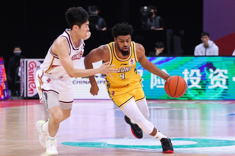 NBA冠軍后衛(wèi)！Scotto：自由球員奎因-庫(kù)克將簽約福建隊(duì)
